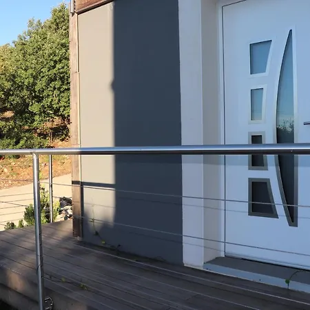 Appartement 50 M2 Avec Parking Gratuit Sur Place Vailhauques Exterior photo