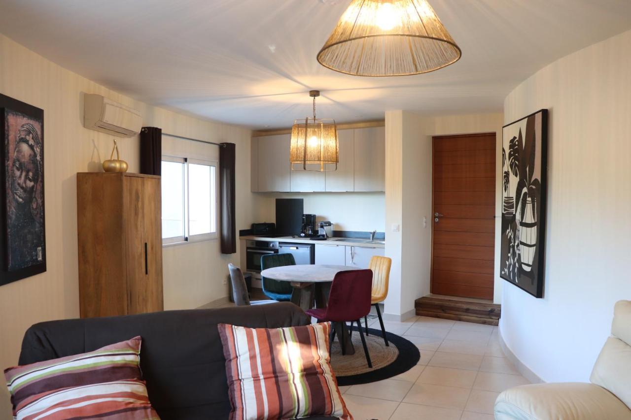 50 M2 Avec Parking Gratuit Sur Place Apartamento